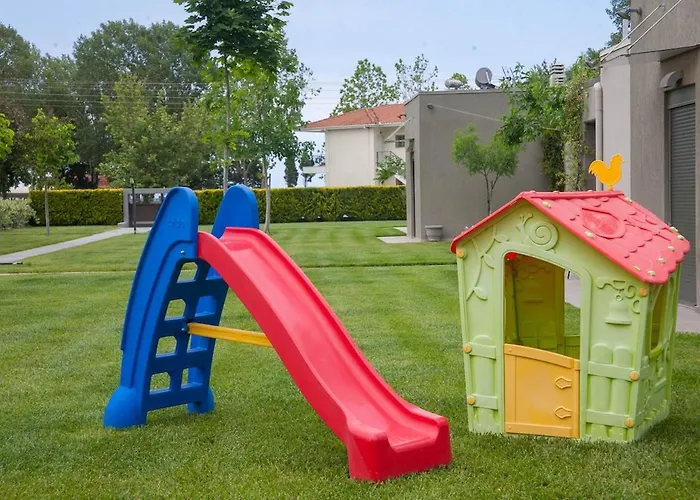 Luxury 2 Néoi Póroi